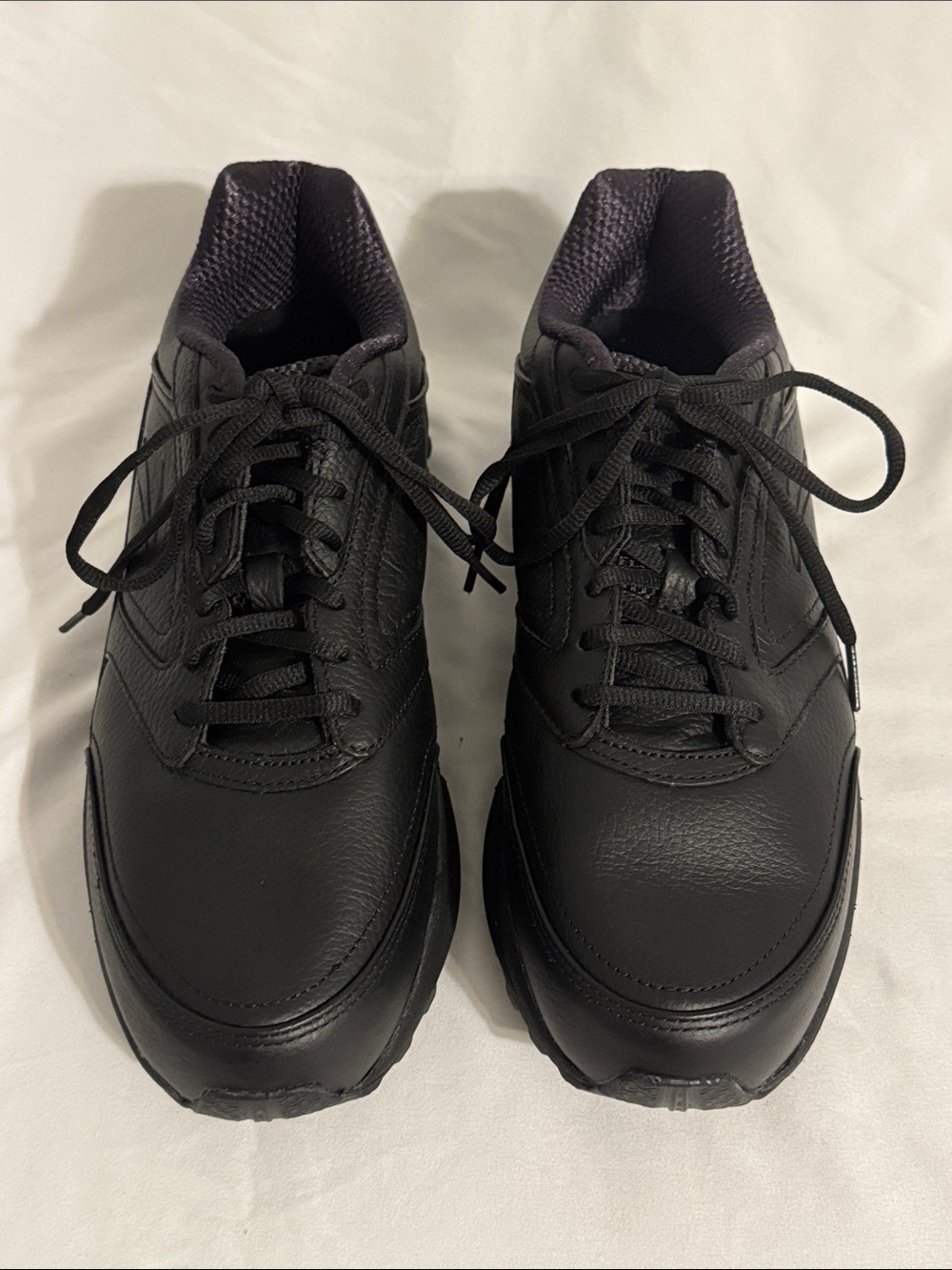 Brooks Men's Addiction Black Leather Walker Athletic Shoe 9.5 Wide D - Picture 2 of 12